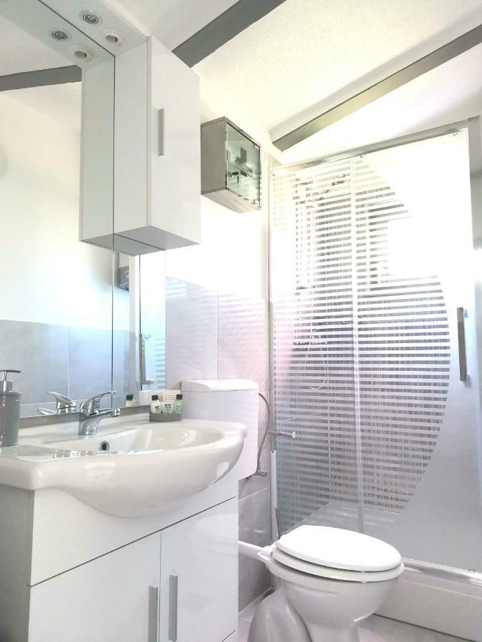 Apartment Regi